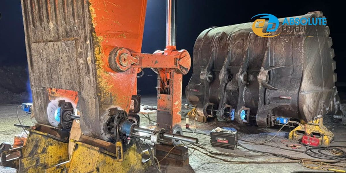 PICTURE OF THE YEAR #15: Large Bucket Line Boring & Welding