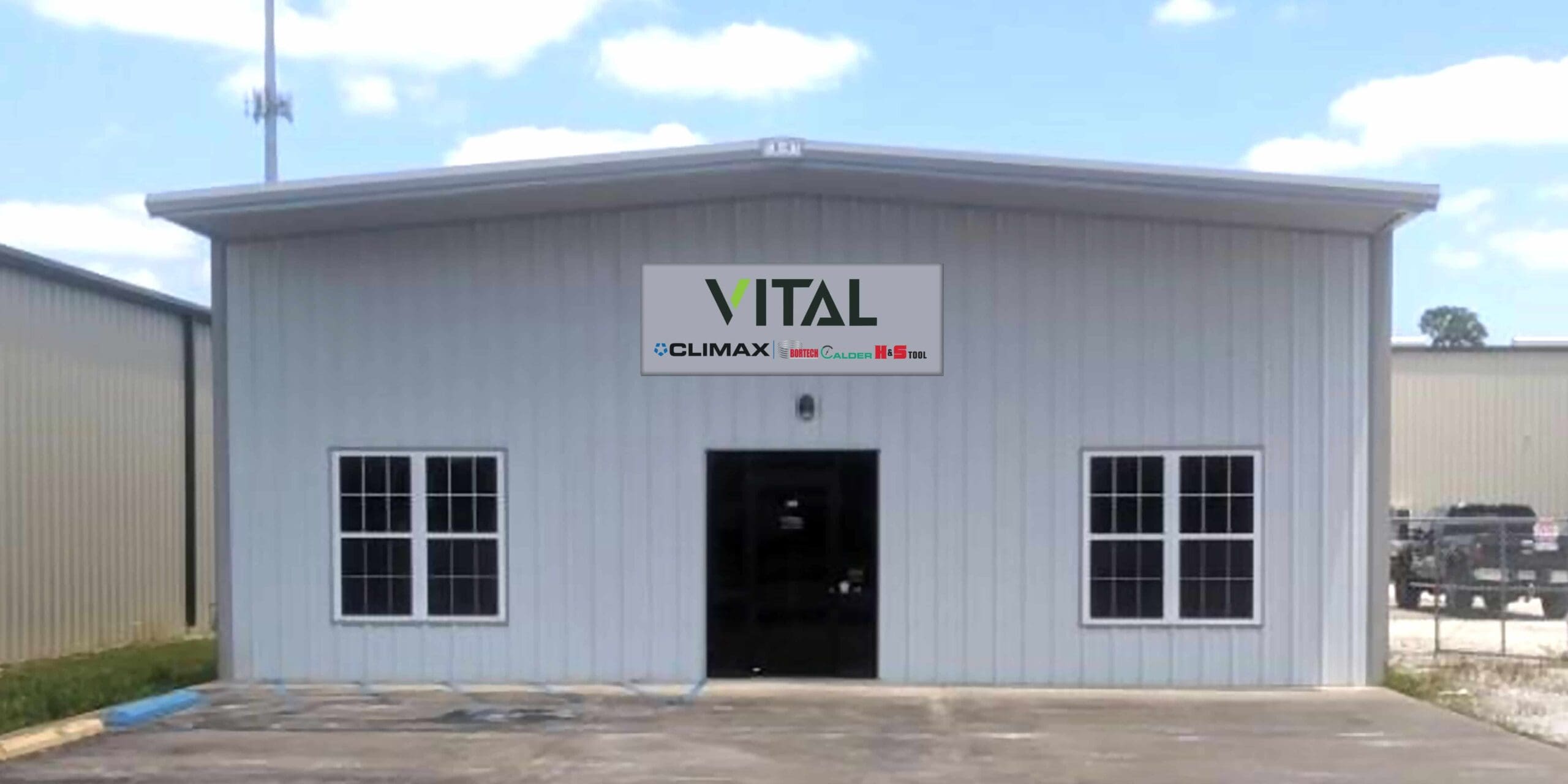 CLIMAX PARTNERS WITH VITAL TOOLS AND HEATH GROSSI